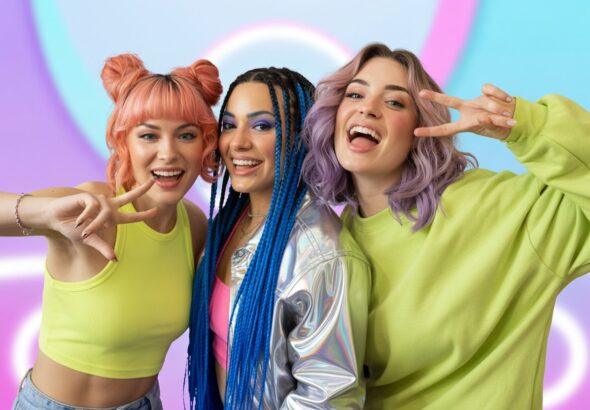Internet Chicks