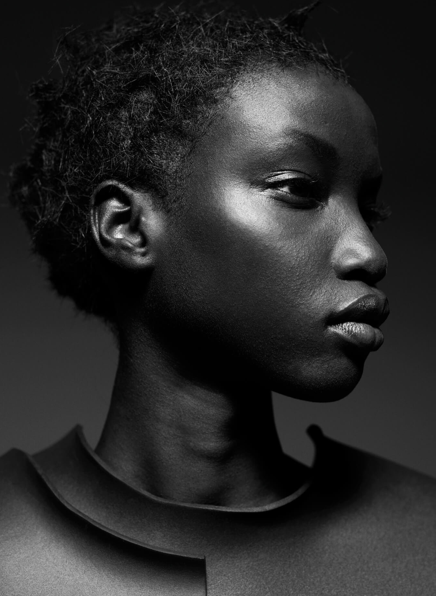 Anok Yai portrait wallpaper - vertical fashion image